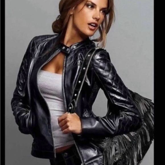 Jackets & Blazers - Moda international 100% leather jacket. Size small